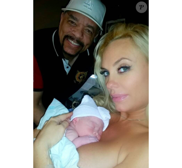 Ice-T et Coco Austin avec leur petite fille Chanel Nicole / photo postée sur Instagram le 28 novembre 2015