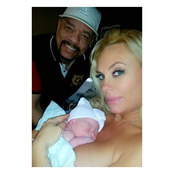 Ice-T et Coco Austin avec leur petite fille Chanel Nicole / photo postée sur Instagram le 28 novembre 2015