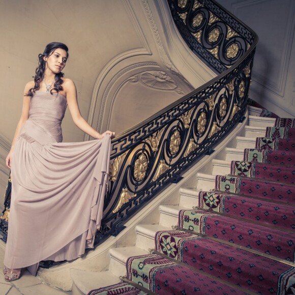 Exclusif - Aliénor de Chabot-Tramecourt (robe Ralph Lauren, bijoux Payal New York)   lors des préparatifs de la vingt-troisième édition du Bal au Palais de Chaillot à Paris, le 28 novembre 2015. © Jacovides/Borde/Moreau/Bestimage