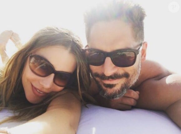 Sofia Vergara et Joe Manganiello en lune de miel, sur Instagram, le 30 novembre 2015