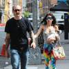 Info - Terry Richardson bientôt papa - Le célèbre photographe Terry Richardson et sa compagne Alexandra Bolotow se promènent dans les rues de New York le 19 juin 2015