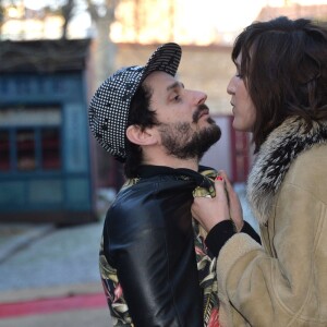Daphné Bürki et son compagnon Gunther Love (Sylvain Quimène) - Gala de clôture du Don'actions du Secours Populaire au Musée des Arts Forains à Paris, le 28 mars 2014.