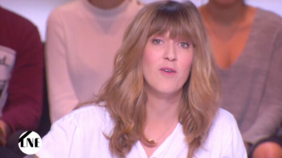 Daphné Bürki, le 16 novembre, dans la "Nouvelle édition" sur Canal+. La voix tremblante, elle livre un message après les attentats de Paris.