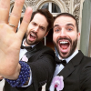 Carl et Isaac : Selfie pour leur mariage