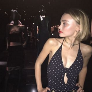 Lily-Rose Depp, la photo du buzz postée le 4 décembre 2015.