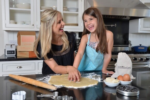 Sarah Michelle Gellar et sa fille Charlotte fait la promotion de son site Foodstirs.com, à Los Angeles, le 1er septembre 2015