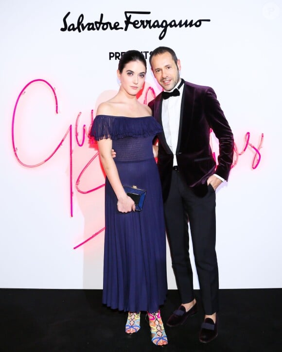 Alaia Baldwin et Massimiliano Giornetti assistent à la soirée "Ferragamo Presents: Gancio Studios, Celebrating 100 Years In Hollywood" à l'Industria Superstudio. New York, le 8 décembre 2015.