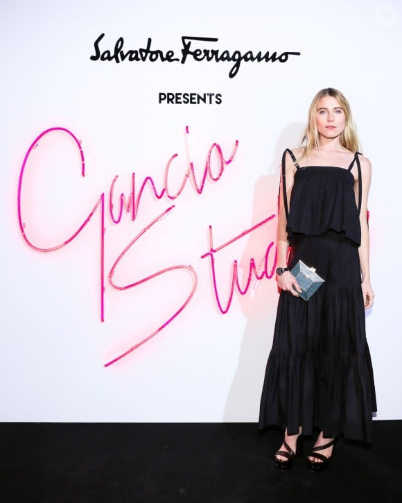 Dree Hemingway assiste à la soirée "Ferragamo Presents: Gancio Studios, Celebrating 100 Years In Hollywood" à l'Industria Superstudio. New York, le 8 décembre 2015.