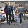 Ben Affleck et Jennifer Garner se promènent avec leurs enfants Violet, Seraphina et Samuel à West Hollywood le 14 novembre 2015.