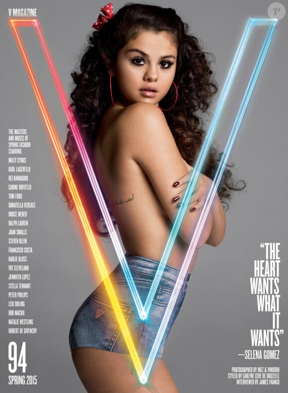 Selena Gomez topless en couverture du magazine V au mois de février 2015.