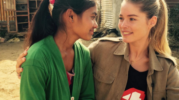 Doutzen Kroes au Népal : Émotion et rencontres, voyage inoubliable pour le top