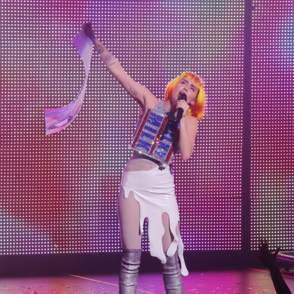 Concert de Miley Cyrus à Vancouver le 14 décembre 2015.