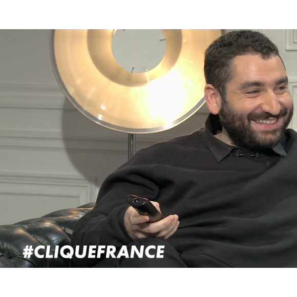 Mouloud Achour, sur son l'émission Clique le 16 décembre 2015