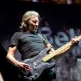 L'ex-Pink Floyd Roger Waters reconstruit "The Wall" lors d'un concert extraordinaire au Stade de France. Paris, le 21 septembre 2013.