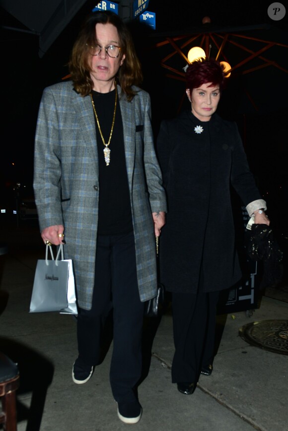 Ozzy Osbourne et sa femme Sharon arrive au restaurant Craig pour dîner avec leur fils Jack et sa femme Lisa Stelly. Beverly Hills, le 4 mars 2015