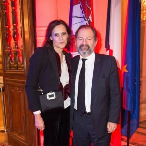 Inès de La Fressange et son compagnon Denis Olivennes - Dîner de la FIDH (Fédération International des Droits de l'Homme) à l'Hôtel de Ville de Paris le 8 décembre 2015.