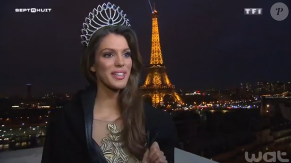 Iris Mittenaere (Miss France 2016)à Paris, le 20 décembre 2015.
