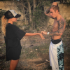 Justin Bieber en vacances avec Hailey Baldwin et son petit frère Jaxon / photo postée sur Instagram, le 29 décembre 2015.