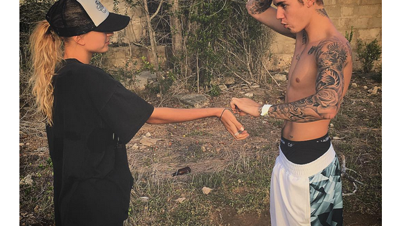 Justin Bieber en vacances : Il retrouve sa copine sexy, la bombe Hailey Baldwin