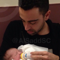 Le footballeur Xavi papa : L'icône du Barça et Nuria accueillent un premier bébé