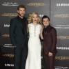 Liam Hemsworth, Jennifer Lawrence, Josh Hutcherson - People à la première de "The Hunger Games: Mockingjay Part 2" à Los Angeles, le 16 novembre 2015.