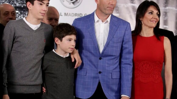 Zinédine Zidane, entraîneur du Real : Le sacre devant Véronique et leurs enfants