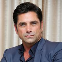 John Stamos révèle qu'une ex-conquête a avorté de lui