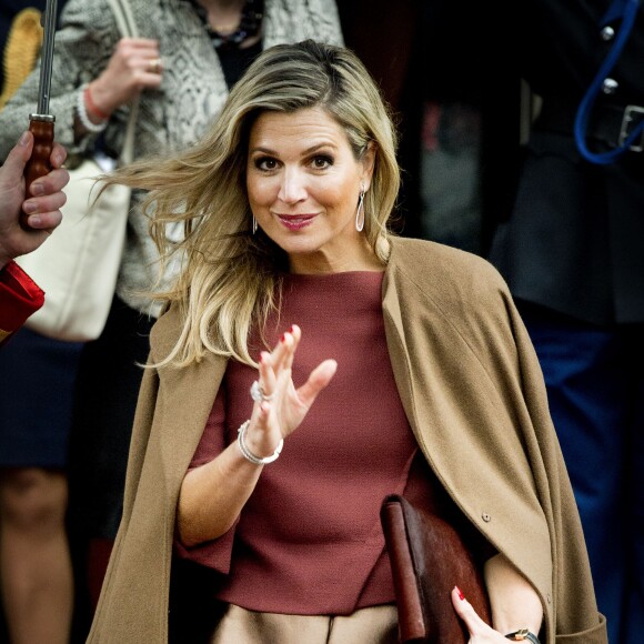 La reine Maxima et le roi Willem-Alexander des Pays-Bas au palais royal d'Amsterdam le 7 janvier 2016 pour la réception de la Commission européenne à l'occasion du début de la présidence néerlandaise de l'Union européenne.