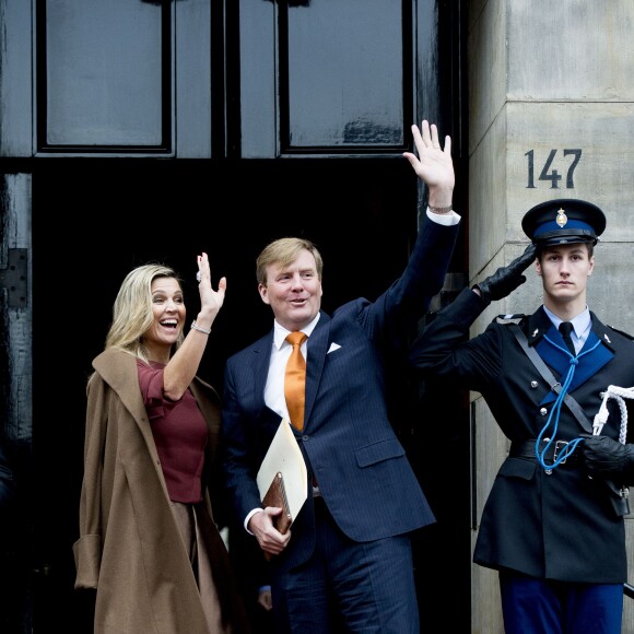 La reine Maxima et le roi Willem-Alexander des Pays-Bas au palais royal d'Amsterdam le 7 janvier 2016 pour la réception de la Commission européenne à l'occasion du début de la présidence néerlandaise de l'Union européenne.