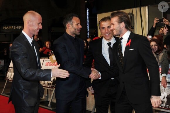 Nicky Butt, Ryan Giggs, Phil Neville et David Beckham lors de la première du film "The Class of 92" à Londres, le 1er décembre 2013