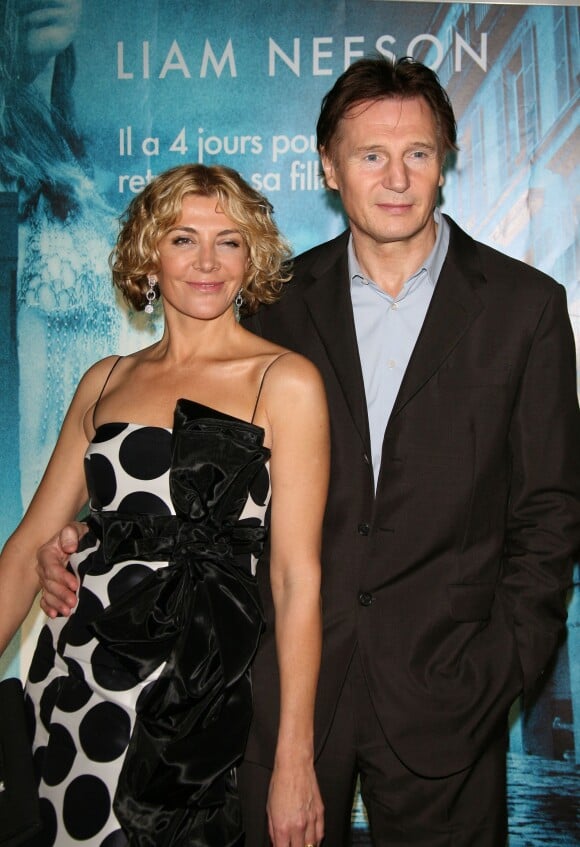 Natasha Richardson et Liam Neeson à Paris, le 16 février 2008.