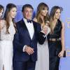 Sylvester Stallone, sa femme Jennifer Flavin et leurs filles Sophia, Sistine et Scarlet - Press Room lors de la 73e cérémonie annuelle des Golden Globe Awards à Beverly Hills, le 10 janvier 2016.