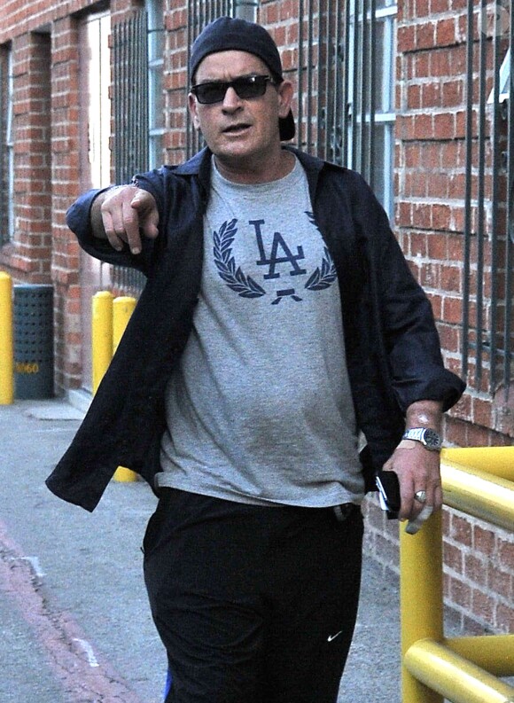 Charlie Sheen à la sortie de chez le médecin à Beverly Hills, le 1er septembre 2015