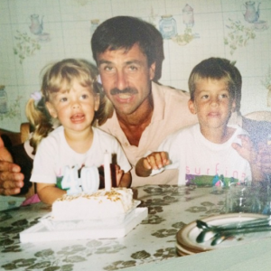 Caroline Receveur et son frère Benjamin lorsqu'ils étaient enfants.