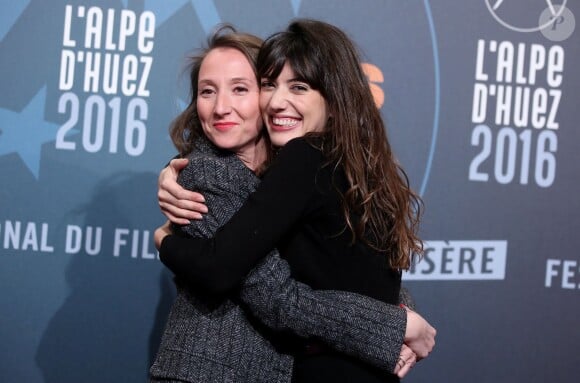 Audrey Lamy, Vanessa Guide lors du 19e Festival International du film de Comédie de l'Alpe d'Huez, le 15 janvier 2016.