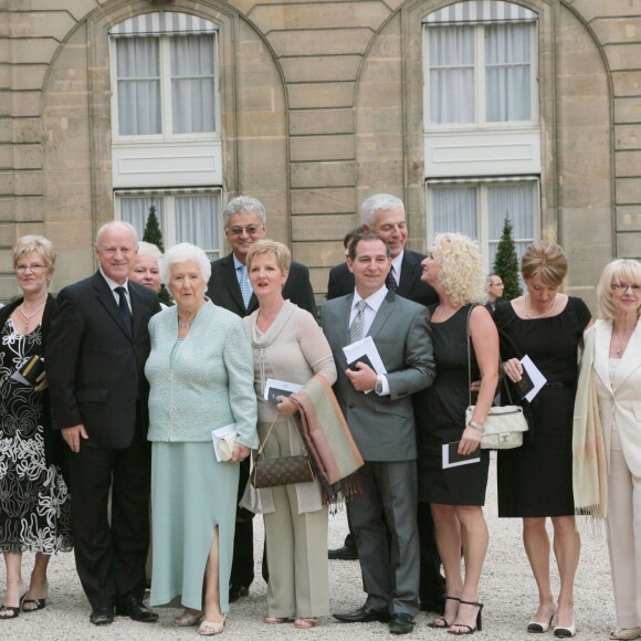Dècès de Daniel Dion, frère de Céline Dion, des suites d'un cancer à 59 ans - Céline Dion faite Chevalier de la légion d'honneur à Paris en mai 2008.