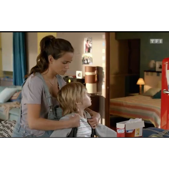Les premières images de la saison 6 de Clem. Ici, Clem et son fils Valentin
