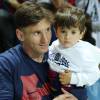 Lionel Messi et son fils Thiago après la victoire en Ligue des champions le 6 juin 2015 à Berlin
