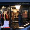 Gigi et Bella Hadid font du shopping au magasin "Agent Provocateur" situé rue Cambon. Paris, le 21 janvier 2016.