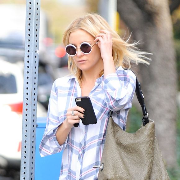 Kate Hudson dans les rues de Los Angeles le 11 janvier 2016