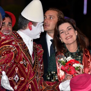 Pierre Casiraghi et sa mère la princesse Caroline de Hanovre arrivent lors du Golden Gala du 40e Festival International du Cirque de Monte-Carlo le 19 Janvier 2016. © Pool Monaco/Bestimage