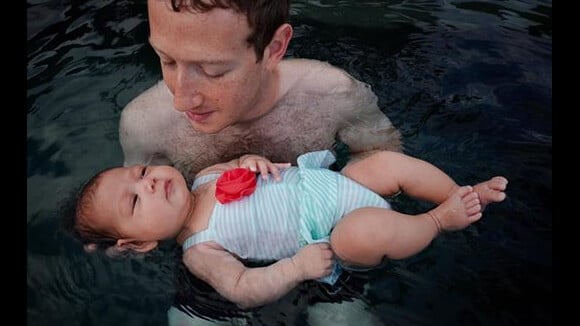 Mark Zuckerberg : sa fille Maxima trop stylée pour son premier bain !
