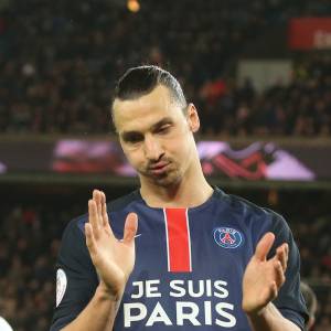 Zlatan Ibrahimovic lors du match PSG-Troyes au Parc des Princes à Paris, le 28 novembre 2015