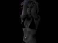 Britney Spears : Sensuelle et sexy en bikini, la popstar exhibe son ventre plat