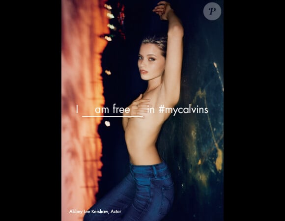 Abbey Lee Kershaw - Campagne printemps 2016 des lignes Calvin Klein Collection, Calvin Klein Platinum, Calvin Klein Jeans et Calvin Klein Underwear. Photo par Tyrone Lebon.