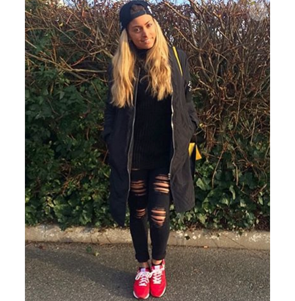 Mélanie ("Secret Story 9") participe au tournage des "Anges 8" pour NRJ12. Janvier 2016.