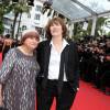 Agnès Varda, Jane Birkin - Montée des marches du film "La Glace et le Ciel" pour la cérémonie de clôture du 68e Festival du film de Cannes, le 24 mai 2015.