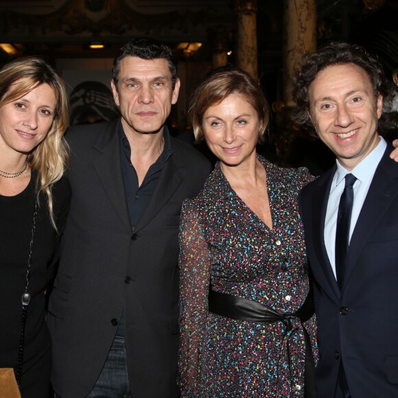 Marc Lavoine avec sa femme Sarah, Béatrice de Reyniès (présidente de Grévin International), Stéphane Bern - Inauguration de la statue de cire de Marc Lavoine au Musée Grévin à Paris le 1er février 2016. ©Denis Guignebourg/Bestimage