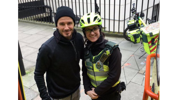 David Beckham : Quand la star joue les secouristes en pleine rue à Londres