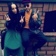 Zoë Kravitz a publié une photo avec son chéri Twin Shadow sur sa page Instagram, prise lors de leurs vacances au Japon, au mois de décembre 2015.